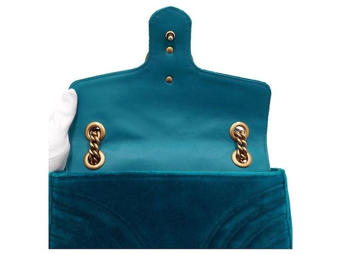 Gucci Borsa a tracolla in velluto matelassé con catena dorata - vista 7