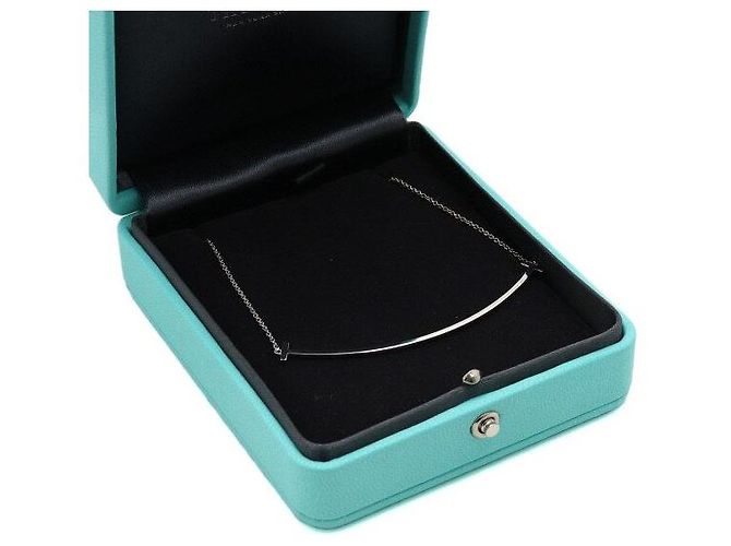 Tiffany & Co Collana con pendente Large Smile in oro bianco - vista 6