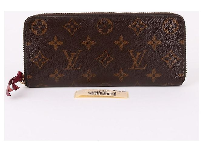 Louis Vuitton Cartera larga con cremallera Clemence - vista 10