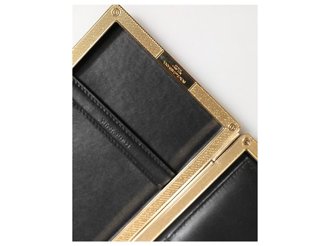 Dolce & Gabbana Clutch da sera in pelle nera con cornice dorata - vista 6