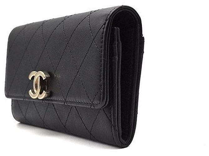 Chanel Cartera larga con solapa y cierre giratorio - vista 2