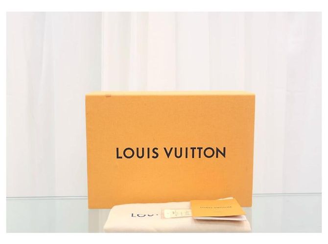 Louis Vuitton Monogram Loafer - Ansicht 9