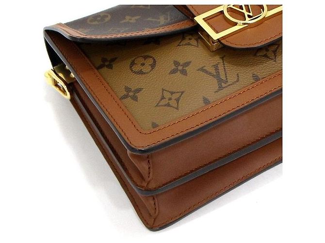 Louis Vuitton Borsa a spalla e crossbody Dauphine MM da donna in Monogram Canvas - vista 10
