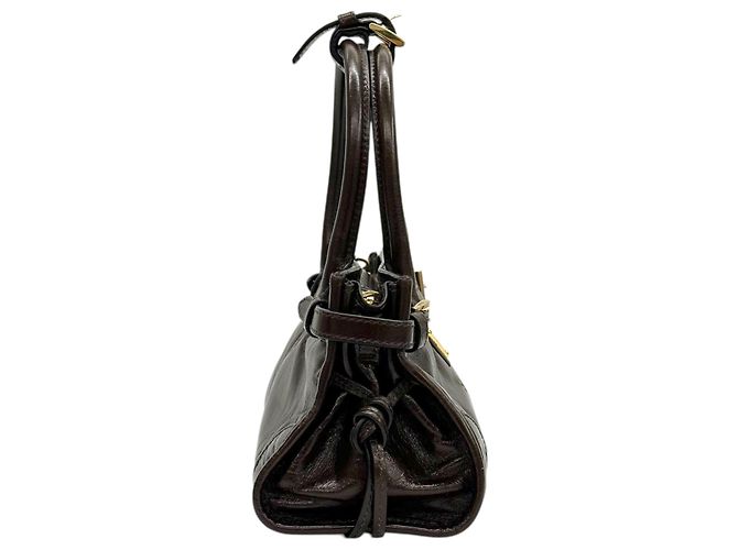 Prada Mini Tote Bag aus braunem Leder - Ansicht 5