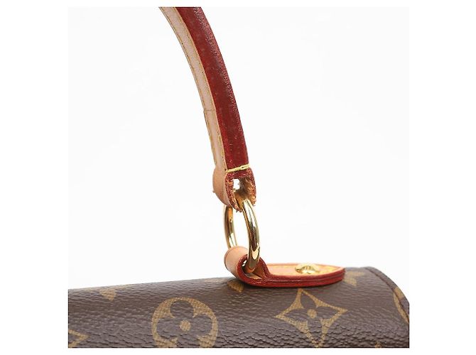 Louis Vuitton Sac Tote Cluny BB Monogram Canvas - vue 3