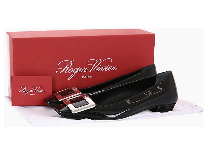 Roger Vivier Décolleté Bell Bivière Black Low Heel Pumps - vista 12