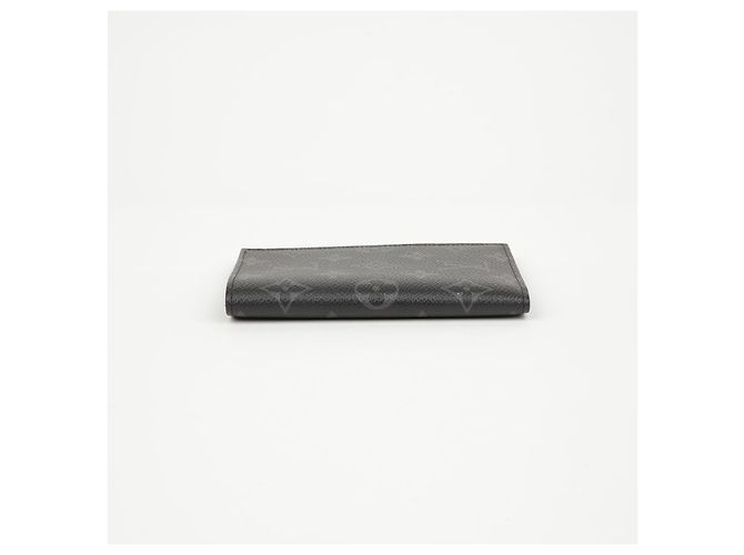 Louis Vuitton Portapassaporto Monogram Eclipse - vista 4