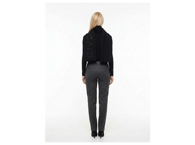 Sciarpa Givenchy nera in lana e cashmere - vista 4
