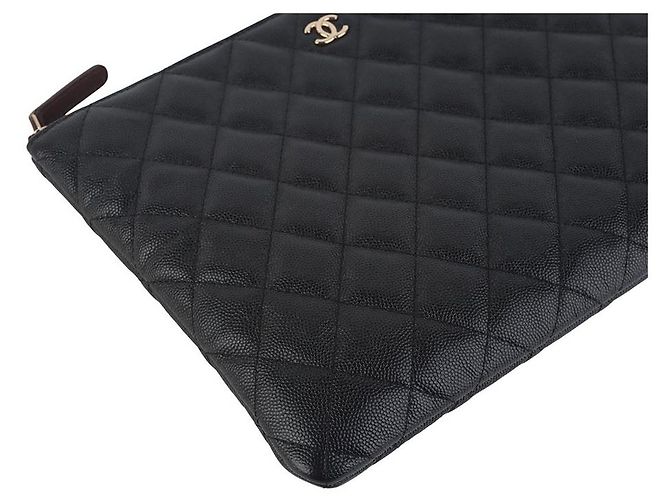 Chanel Caviar Pocket Clutch Gold New Medium - vista 5