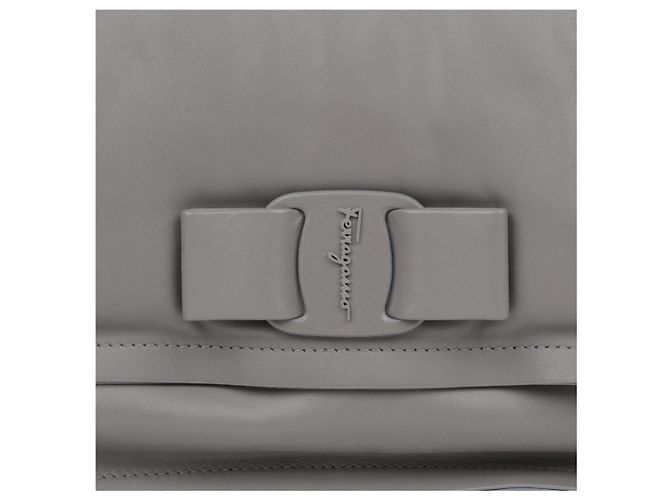 Salvatore Ferragamo Borsa a tracolla Viva Bow Small Chain - vista 3