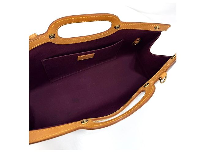 Louis Vuitton Borsa a mano e a tracolla Monogram Vernis Luxbury - vista 12