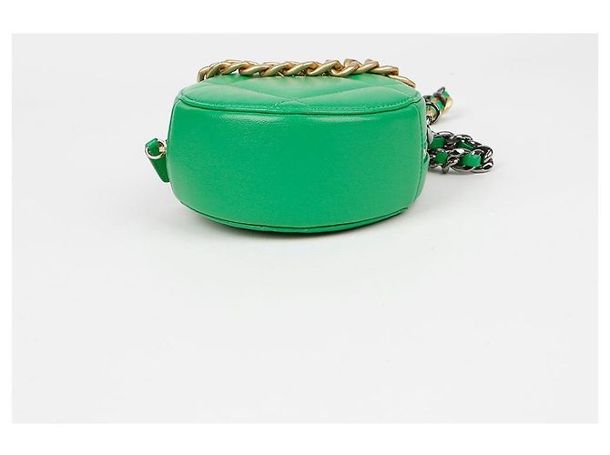 Chanel Runde Mini-Umhängetasche mit Kette - Ansicht 6