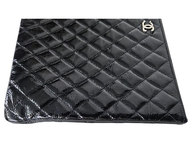 Clutch Chanel 19 in vernice marrone - vista 6