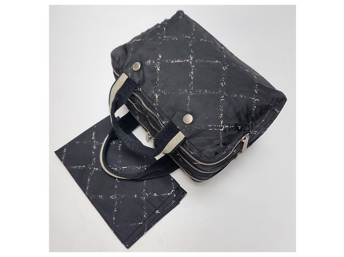 Chanel Vecchia Borsa Tote da Viaggio (Articolo Raro, Include Pochette) - vista 14