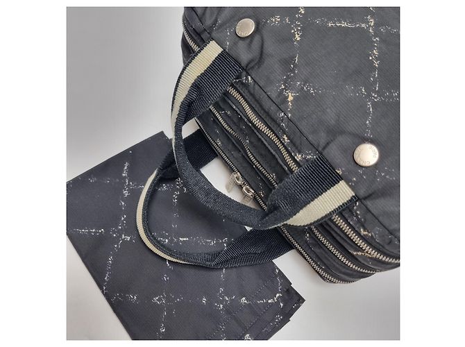 Chanel Vecchia Borsa Tote da Viaggio (Articolo Raro, Include Pochette) - vista 15