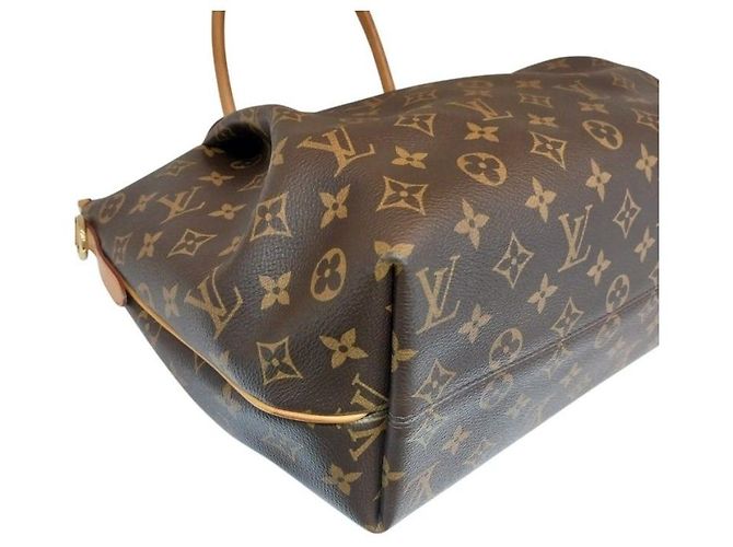 Louis Vuitton Borsa Tote Turenne in canvas Monogram con tracolla - vista 8