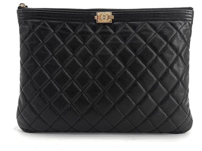 Chanel Clutch Boy Caviar Gold New Medium - vista 2