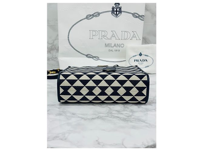 Prada Saco de ombro tote em jacquard Symbol - vista 8