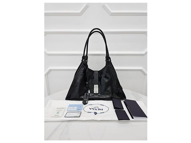 Prada Borsa Hobo in pelle Soft Luxe - vista 8