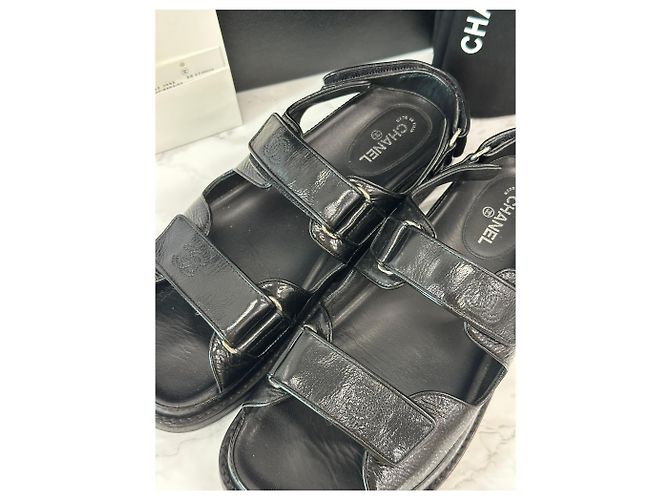 Chanel Sandali in pelle di agnello con logo CC e Velcro - vista 6