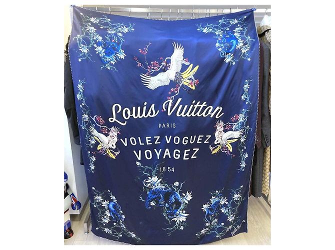 Louis Vuitton Coperta in seta leopardata Navy - vista 2