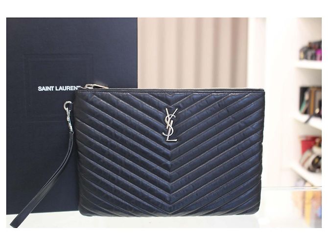 Autre Marque Clutch para Tablet Acolchada Monogram Silver - vista 2
