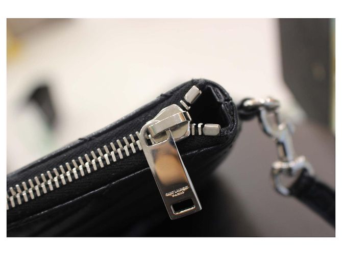 Autre Marque Clutch para Tablet Acolchada Monogram Silver - vista 5