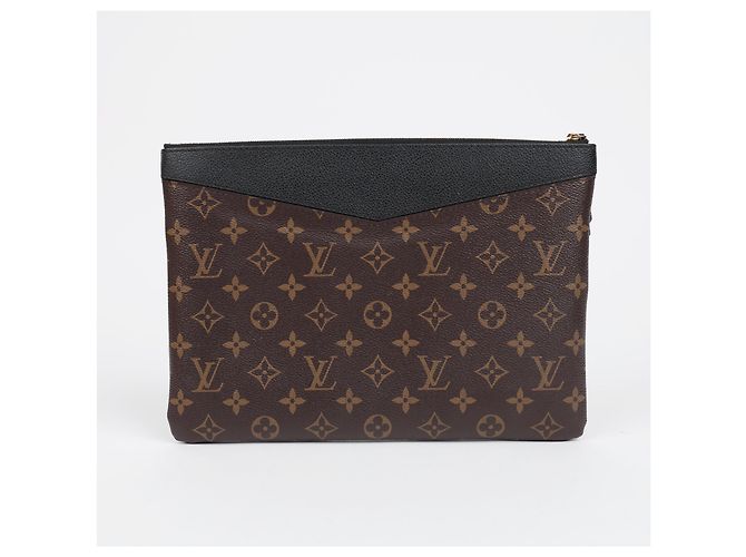 Louis Vuitton Daily Monogram Canvas Pouch Black - Ansicht 4