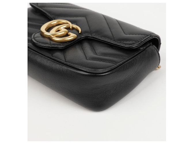 Gucci Borsa a tracolla Supermini GG Marmont Matelassé Black Gold - vista 9
