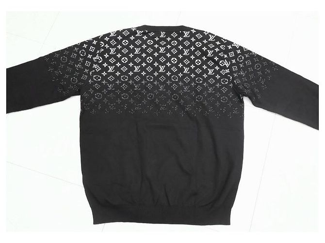 Louis Vuitton Monogram Gradient Cotton Crewneck - view 7