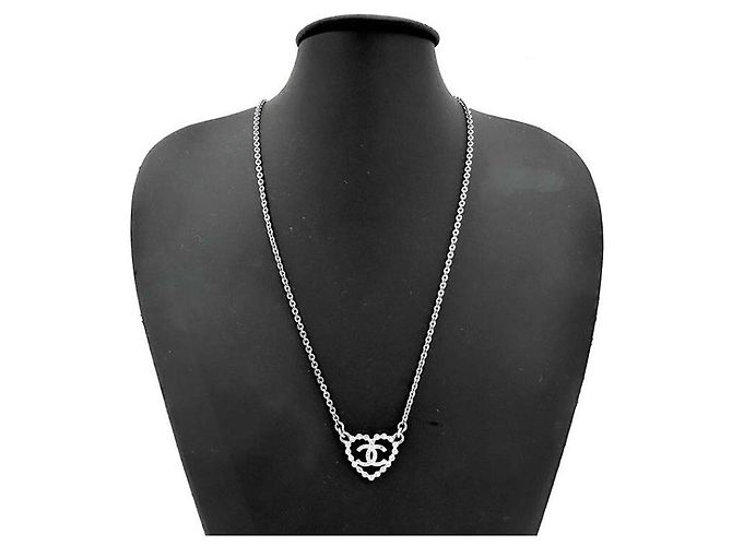 Chanel Collar Gargantilla de Cadena con Corazón - vista 2