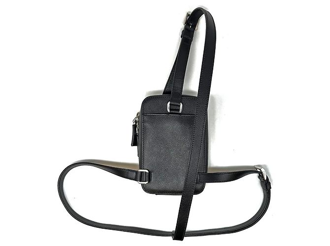 Prada Saffiano Gürteltasche mit Dreieckslogo Schwarz - Ansicht 4