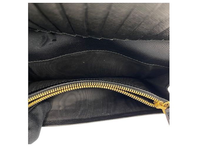 Prada Saffiano Leder-Klappbörse mit Metall-Logo - Ansicht 10