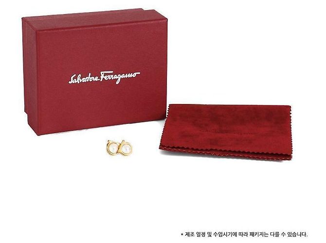 Salvatore Ferragamo Orecchini Gancini Pearl - vista 9