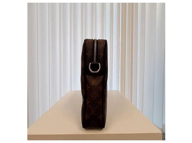 Louis Vuitton Monogram Macassar Porte Documents Voyage PM - vue 4