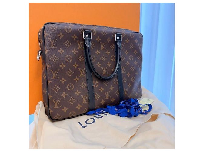Louis Vuitton Monogram Macassar Porte Documents Voyage PM - vue 5