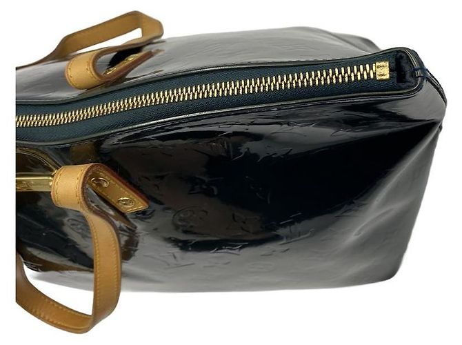 Louis Vuitton Borsa a spalla e Tote Bellevue GM Monogram Vernis Leather - vista 17