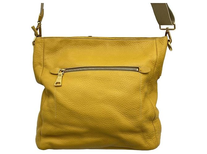 Prada Borsa a tracolla con tasca zip in pelle Vitello Daino Mustard - vista 11