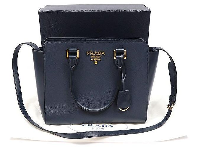 Prada Vitello Saffiano morbido blu navy con logo a lettere - vista 2