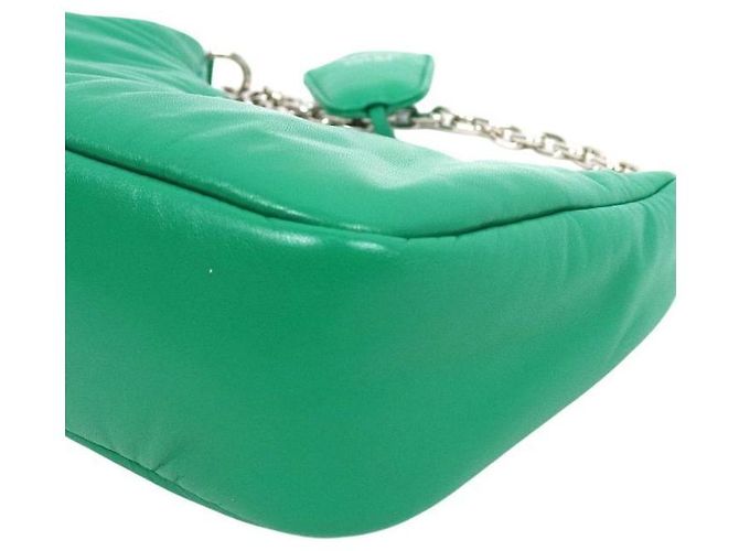 Prada Borsa a Tracolla Multi Hobo Re-edition Padding Verde - vista 6