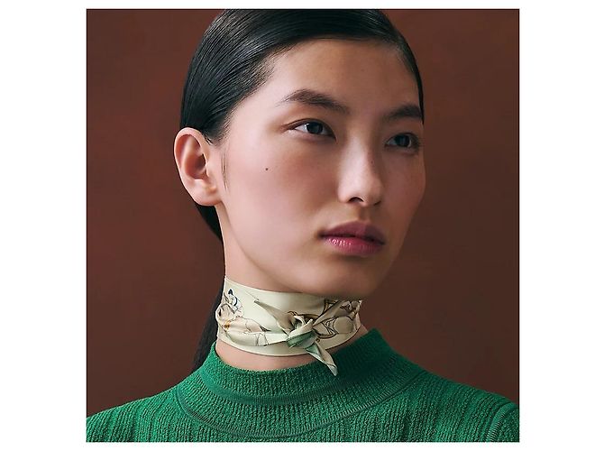 Foulard in seta twill Hermès blu - vista 4