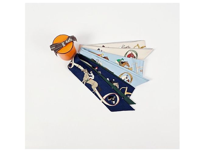 Foulard in seta twill Hermès blu - vista 40