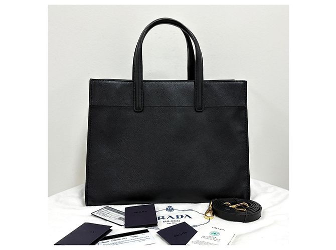 Prada Borsa Tote e Borsa a Tracolla in Saffiano con Logo Triangolare Nero - vista 4