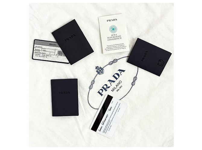Prada Borsa Tote e Borsa a Tracolla in Saffiano con Logo Triangolare Nero - vista 9