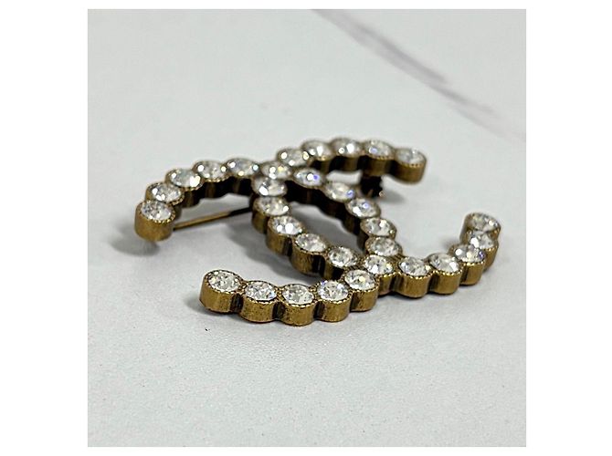 Spilla Chanel CC Big Logo Strass Gold - vista 4