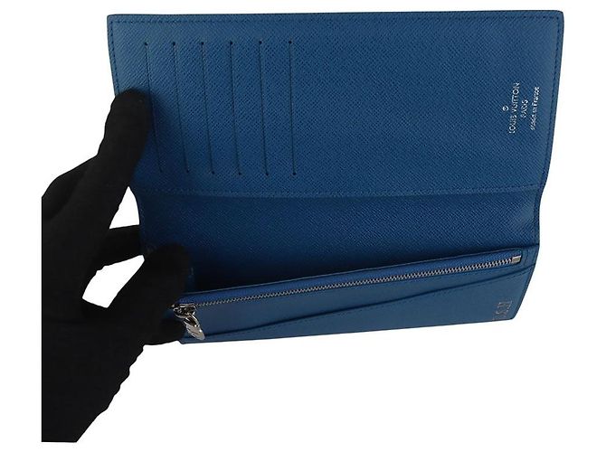 Louis Vuitton Damier Graphite Alessandro Long Wallet - view 6