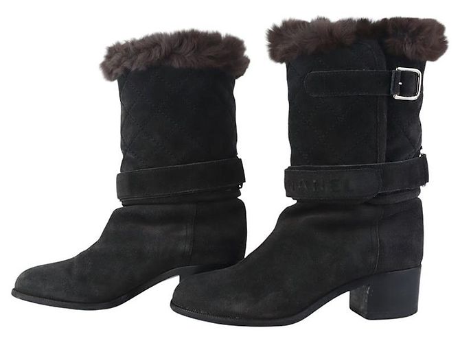 Chanel Quilted Suede Shearling Ankle Boots Size - view 5