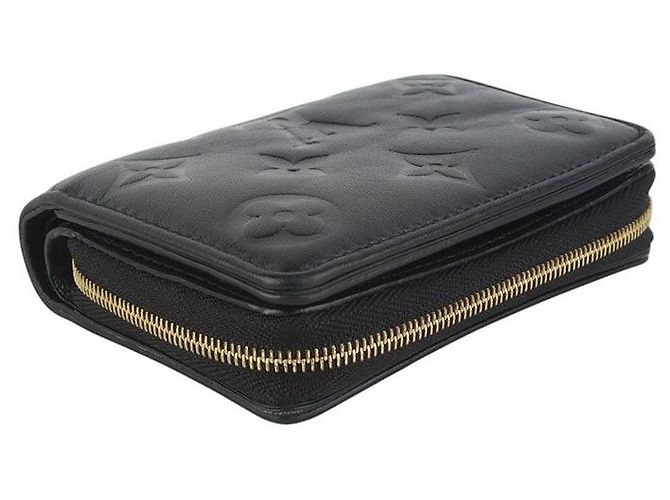 Louis Vuitton Cartera Zippy Monogram Cushion - vista 4
