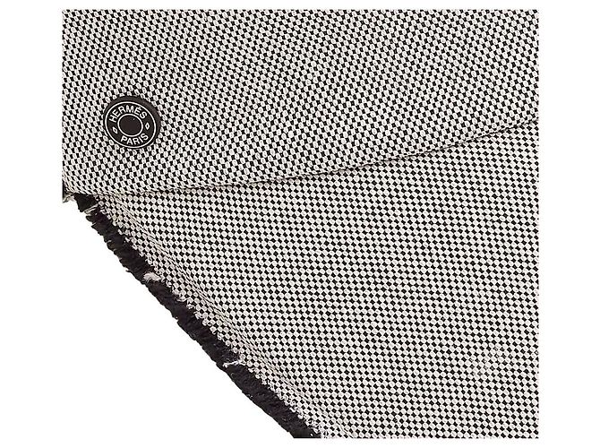 Visera Hermès Effrangee Negra de Algodón - vista 6