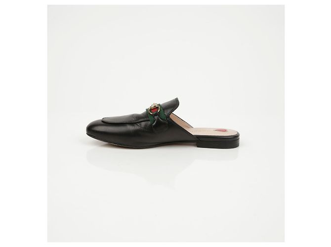 Gucci Mocassini Princetown in pelle nera - vista 10
